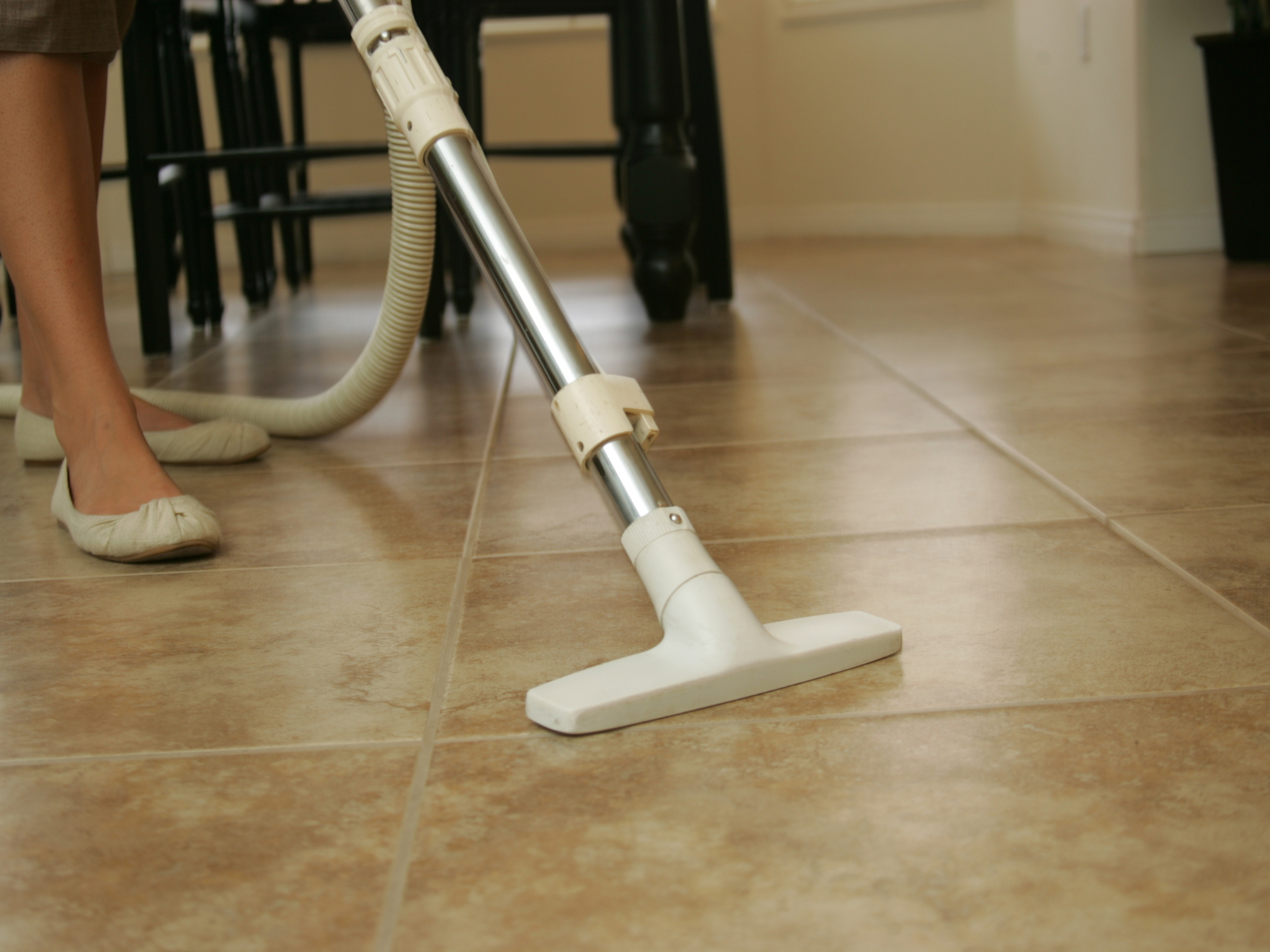 Copy of Dazzle – grout cleaning – featured image